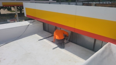 Shell Gas Station, 1960 E Houston TX Photo